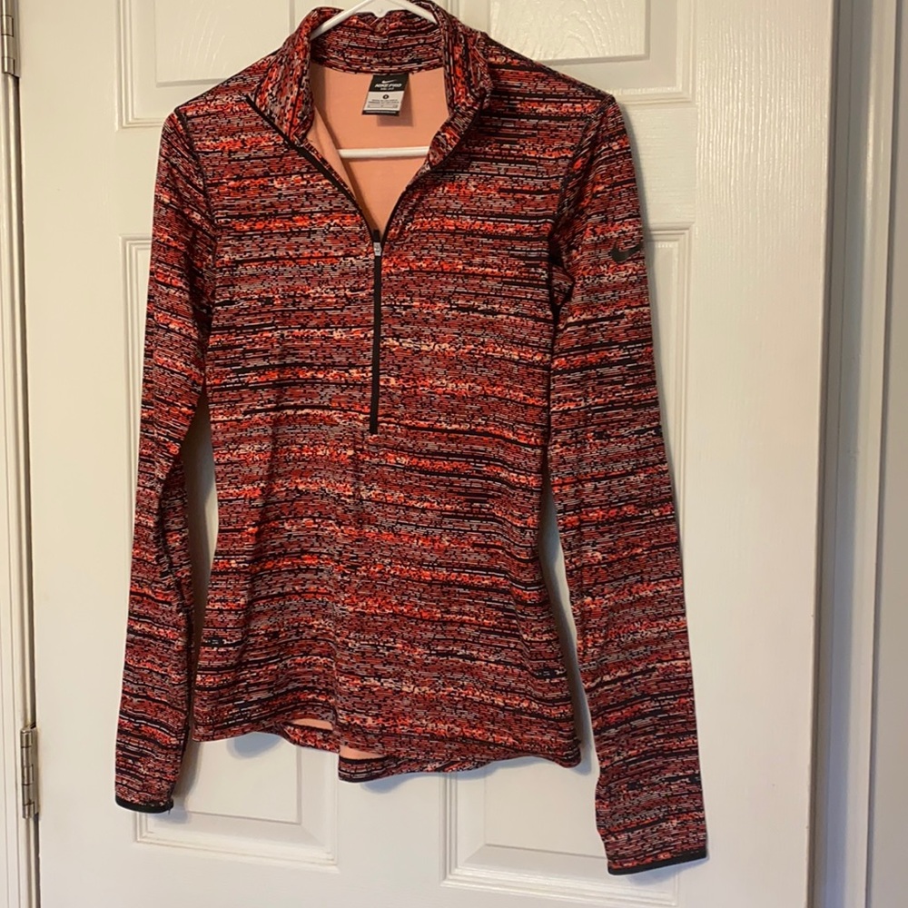 Nike Dry Fit Thermal Running Shirt - EUC - Small